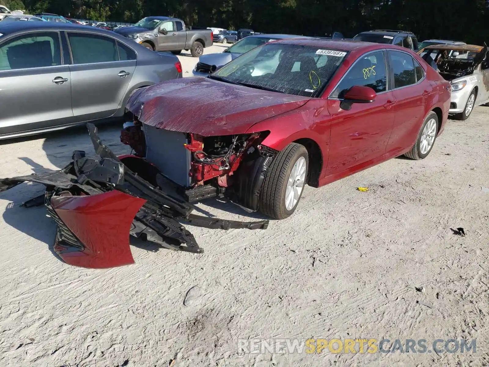 2 Photograph of a damaged car 4T1C11AK1LU984994 TOYOTA CAMRY 2020