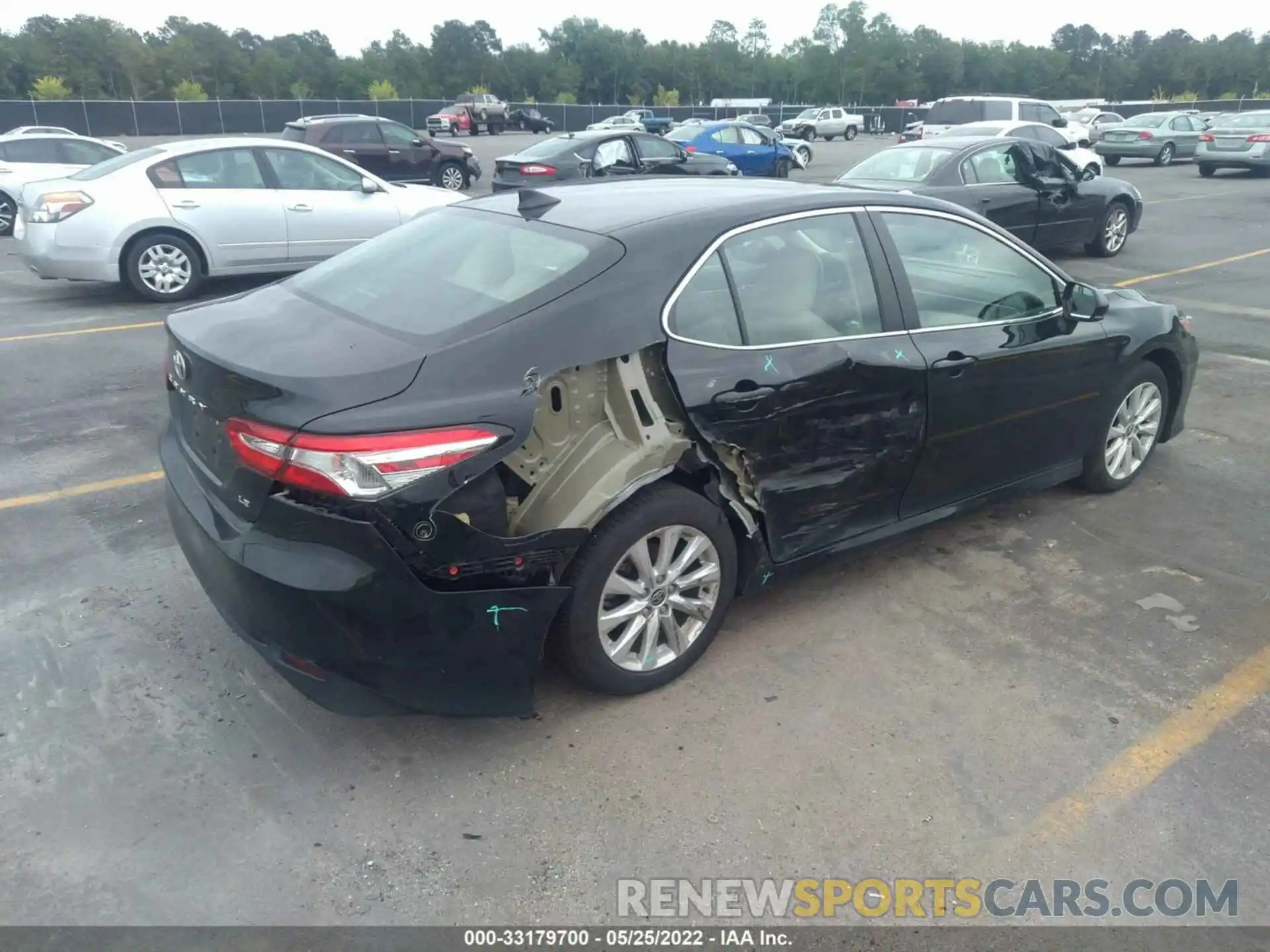 4 Photograph of a damaged car 4T1C11AK1LU992738 TOYOTA CAMRY 2020