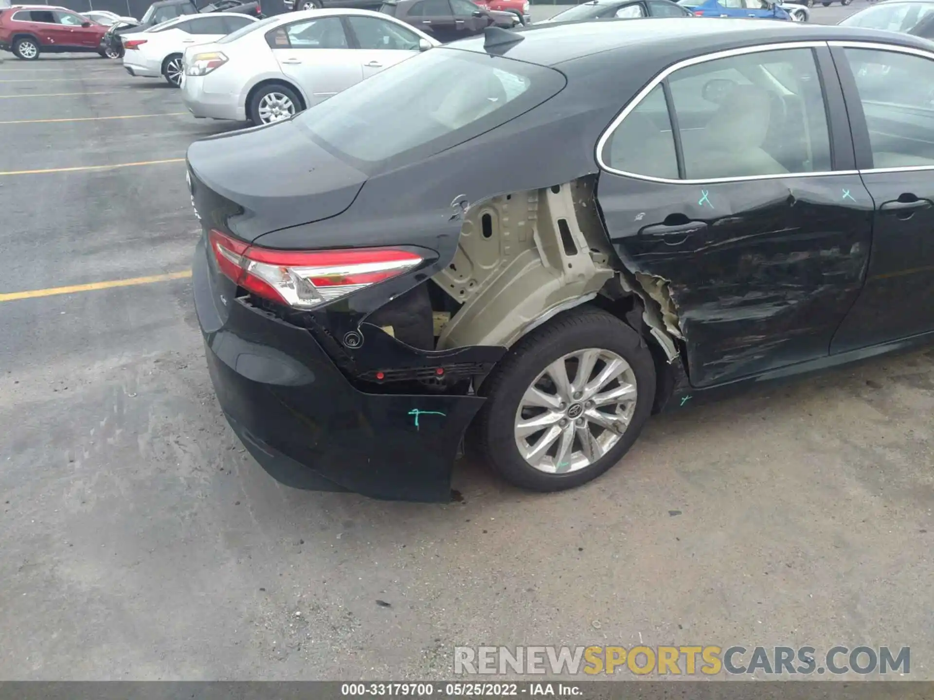 6 Photograph of a damaged car 4T1C11AK1LU992738 TOYOTA CAMRY 2020