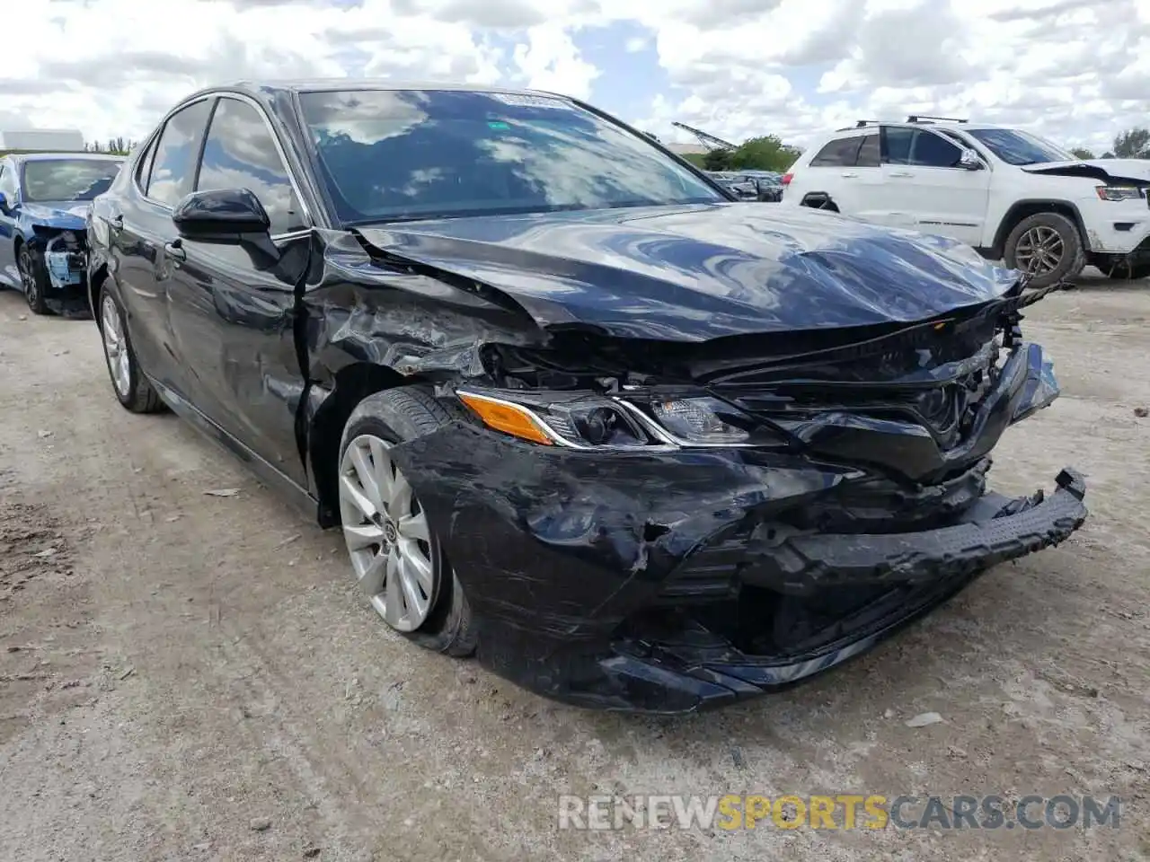 1 Photograph of a damaged car 4T1C11AK1LU997731 TOYOTA CAMRY 2020