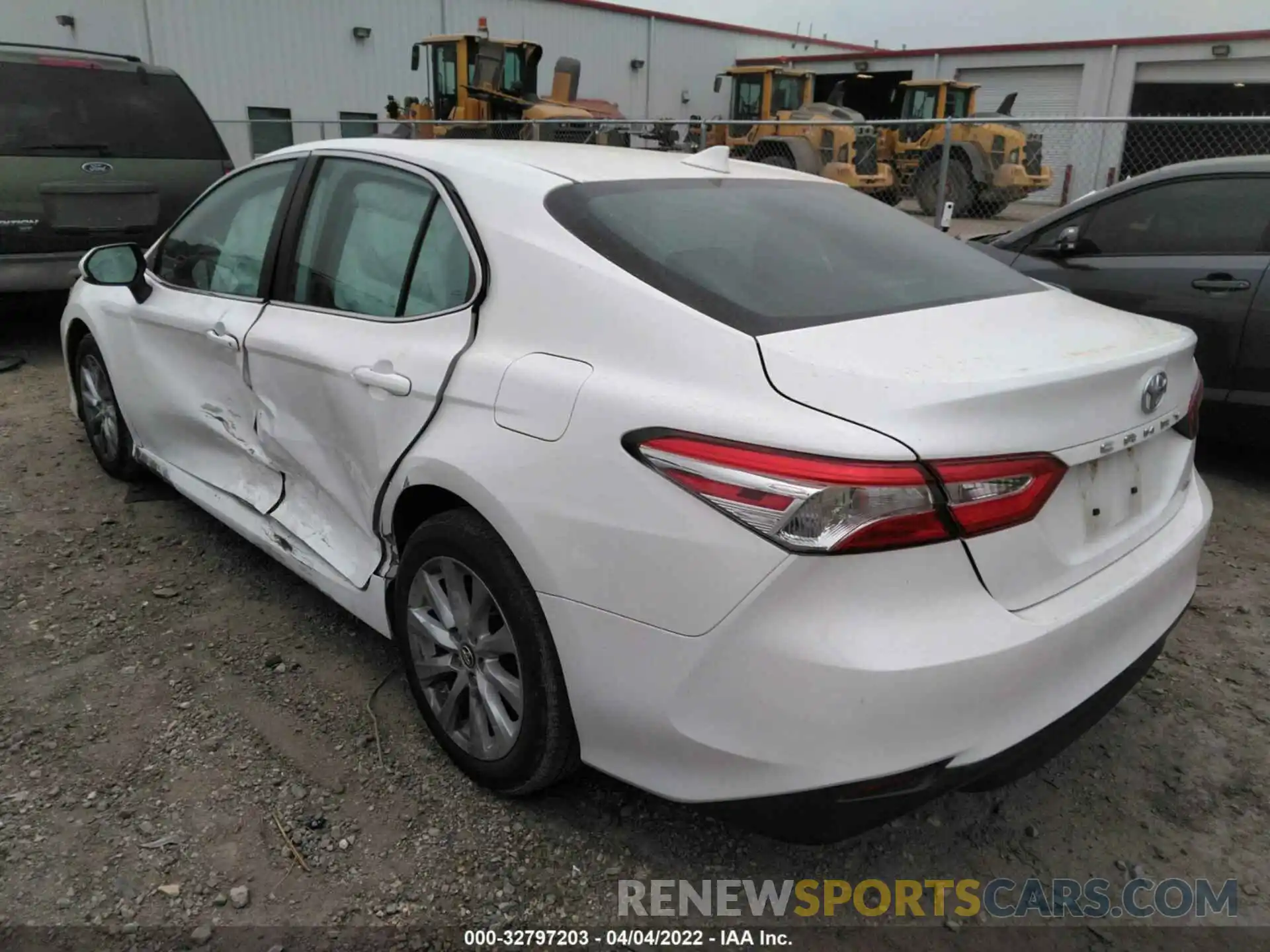 3 Photograph of a damaged car 4T1C11AK2LU301300 TOYOTA CAMRY 2020