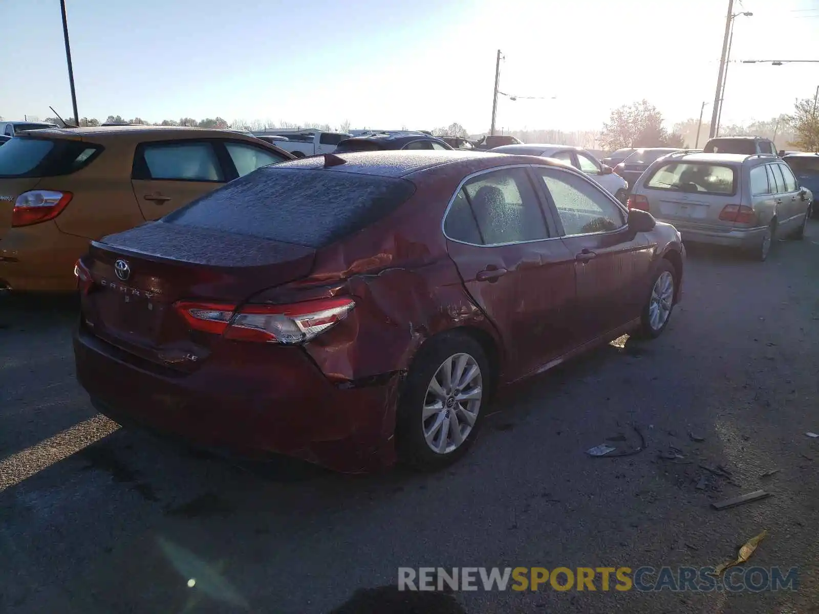 4 Photograph of a damaged car 4T1C11AK2LU308750 TOYOTA CAMRY 2020