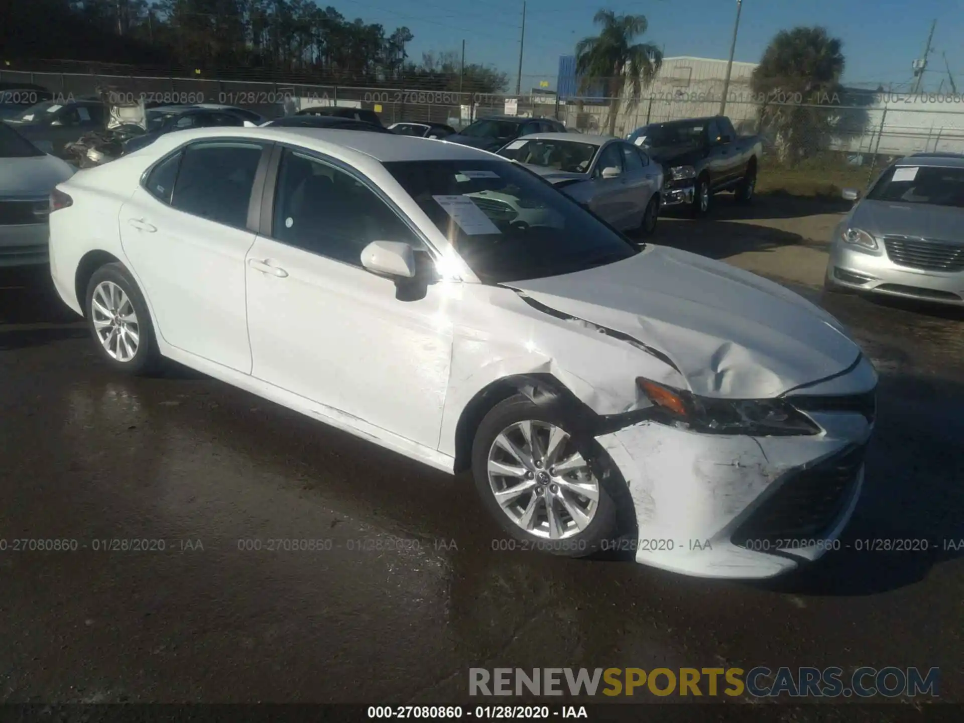 1 Photograph of a damaged car 4T1C11AK2LU313141 TOYOTA CAMRY 2020