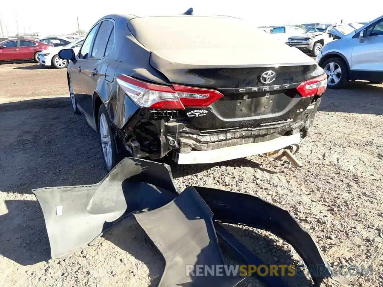 9 Photograph of a damaged car 4T1C11AK2LU327508 TOYOTA CAMRY 2020