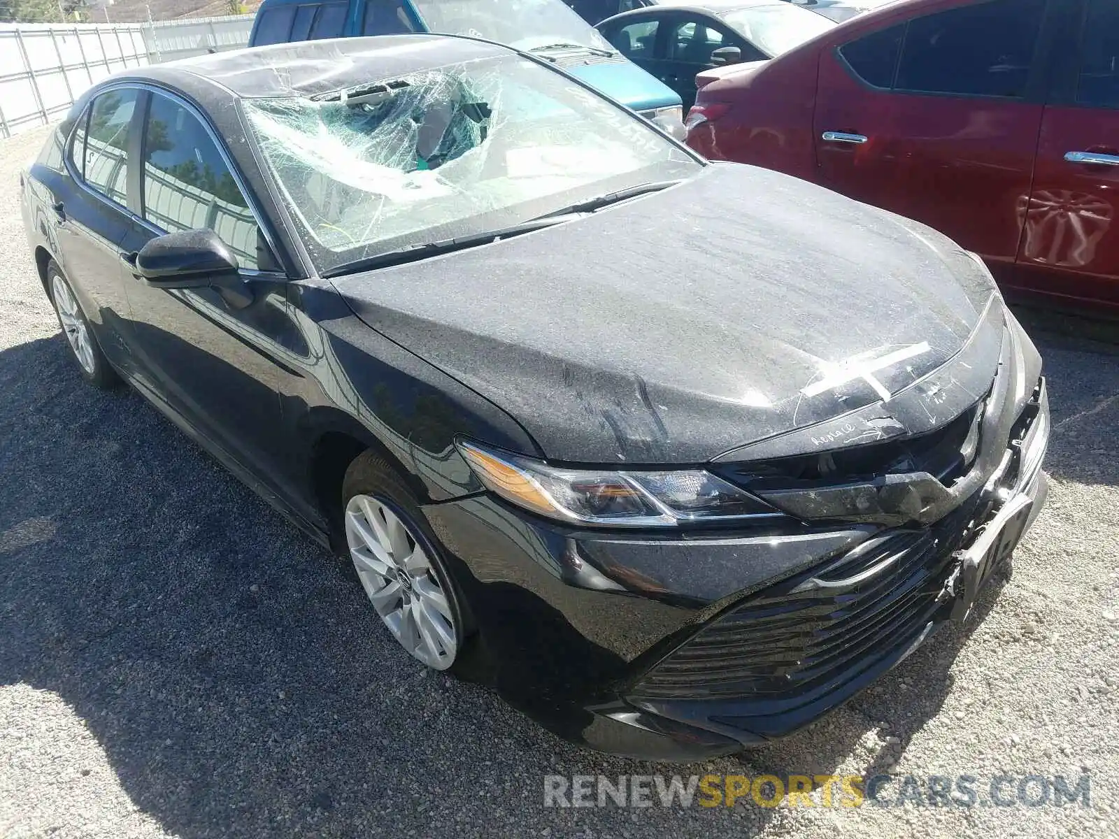 1 Photograph of a damaged car 4T1C11AK2LU331543 TOYOTA CAMRY 2020