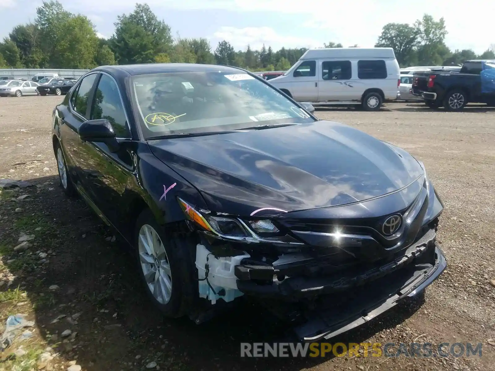 1 Photograph of a damaged car 4T1C11AK2LU336161 TOYOTA CAMRY 2020