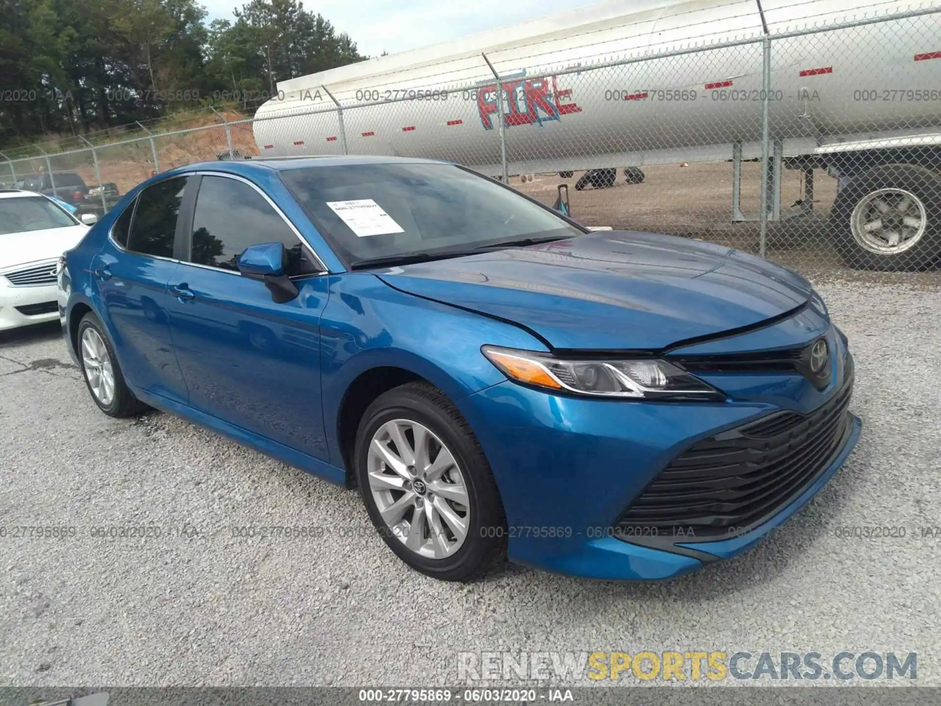 1 Photograph of a damaged car 4T1C11AK2LU336581 TOYOTA CAMRY 2020