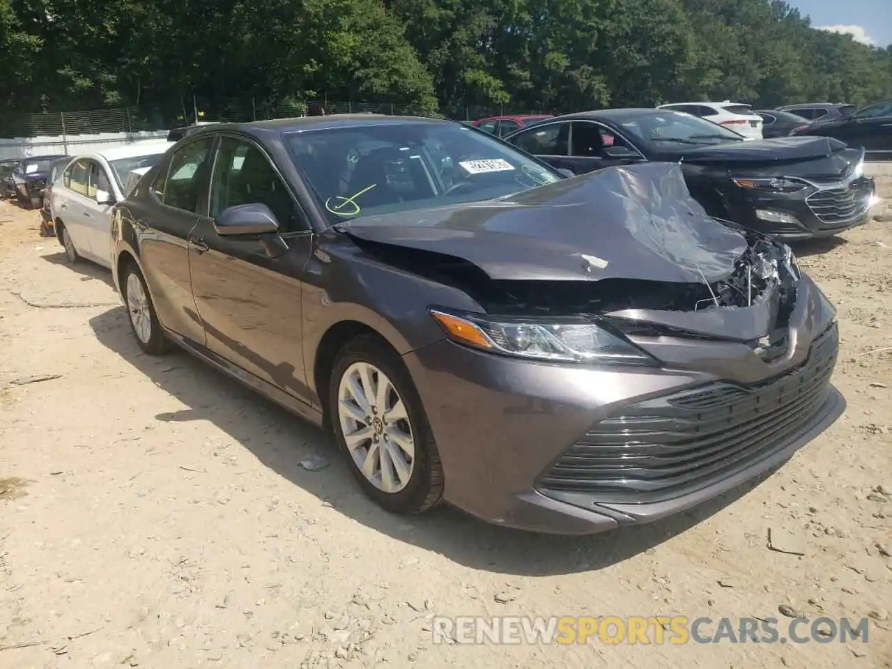 1 Photograph of a damaged car 4T1C11AK2LU342607 TOYOTA CAMRY 2020