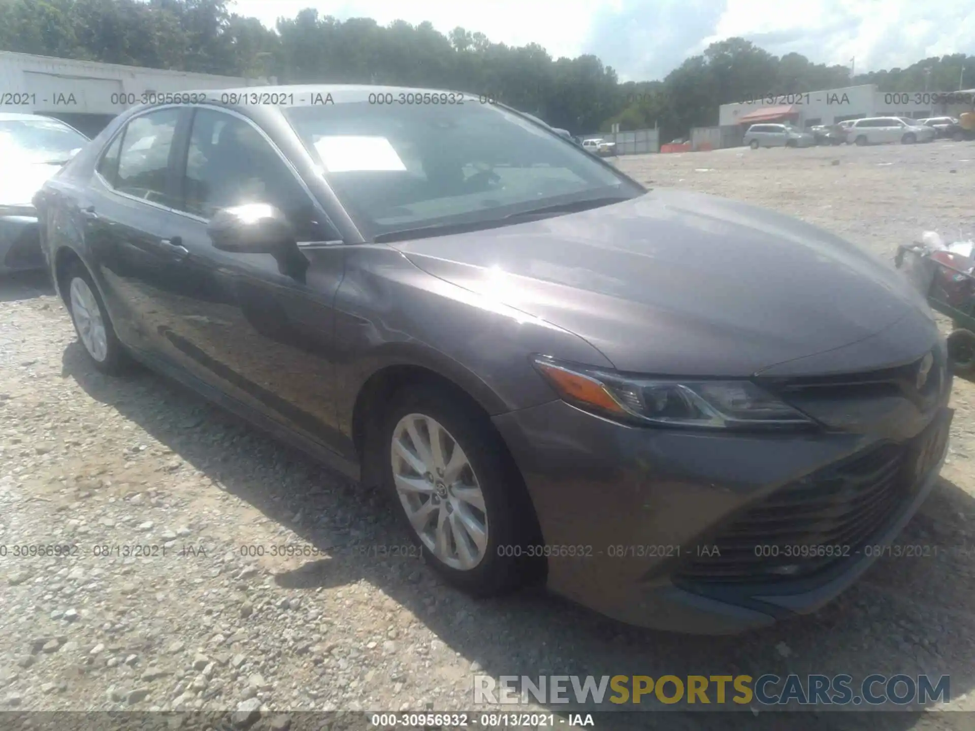 1 Photograph of a damaged car 4T1C11AK2LU344809 TOYOTA CAMRY 2020