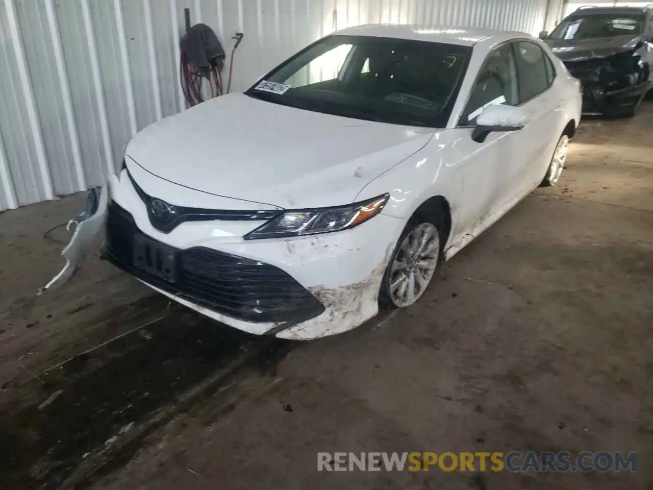 2 Photograph of a damaged car 4T1C11AK2LU346236 TOYOTA CAMRY 2020