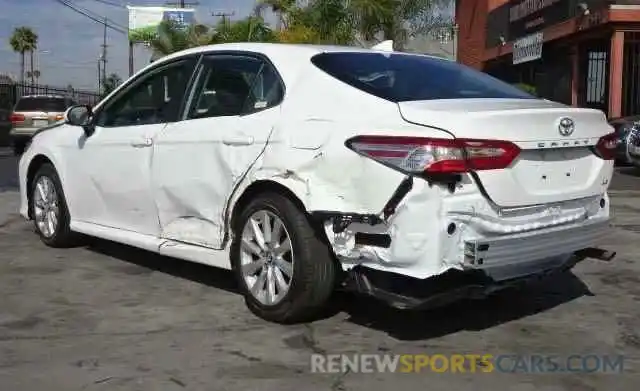 3 Photograph of a damaged car 4T1C11AK2LU347418 TOYOTA CAMRY 2020