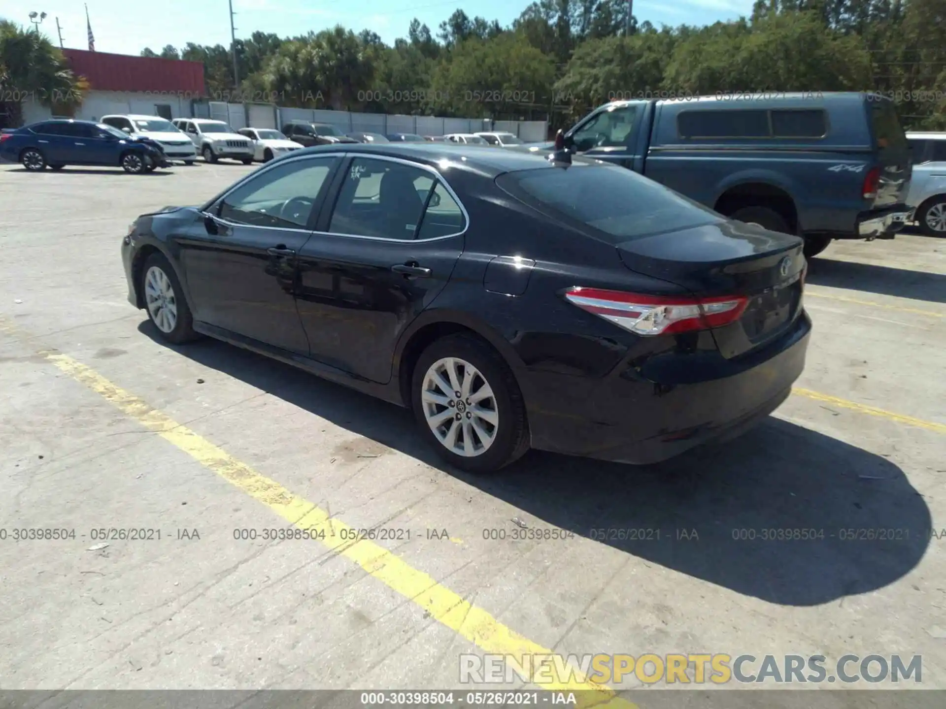 3 Photograph of a damaged car 4T1C11AK2LU347953 TOYOTA CAMRY 2020