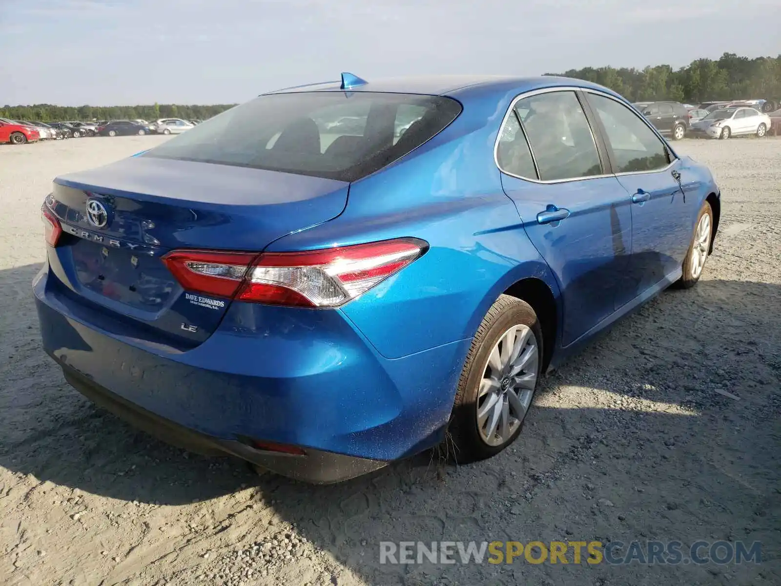 4 Photograph of a damaged car 4T1C11AK2LU348942 TOYOTA CAMRY 2020