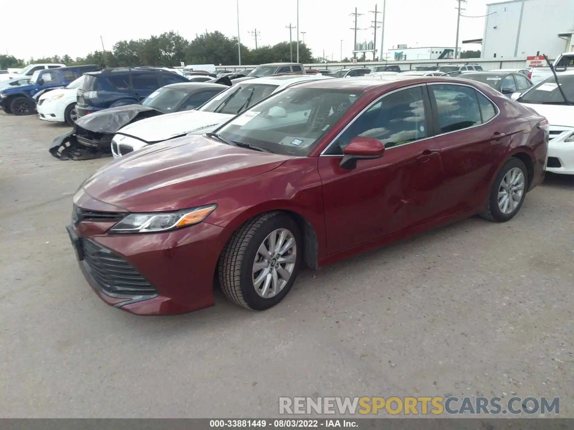 2 Photograph of a damaged car 4T1C11AK2LU355194 TOYOTA CAMRY 2020