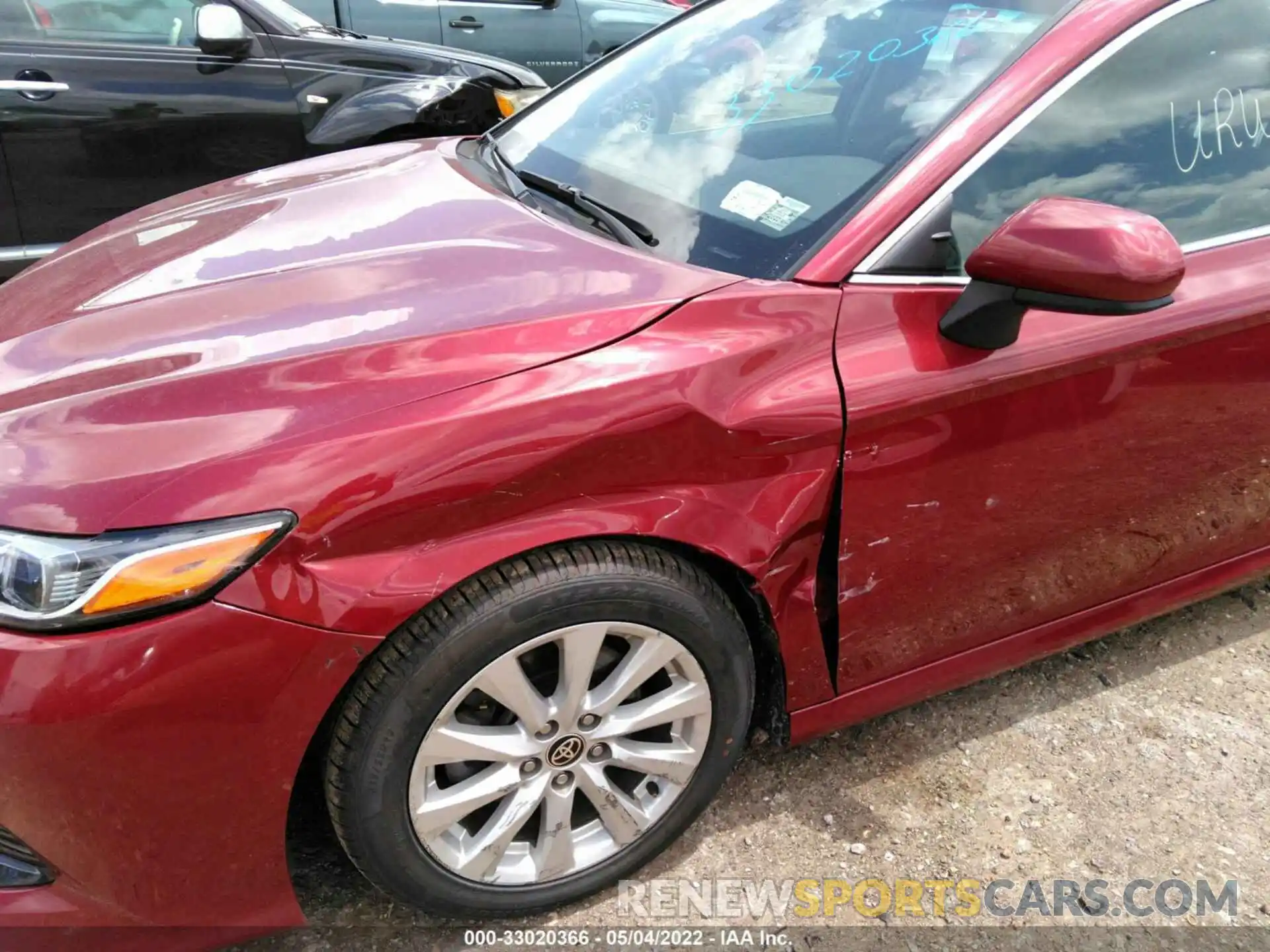 6 Photograph of a damaged car 4T1C11AK2LU360797 TOYOTA CAMRY 2020