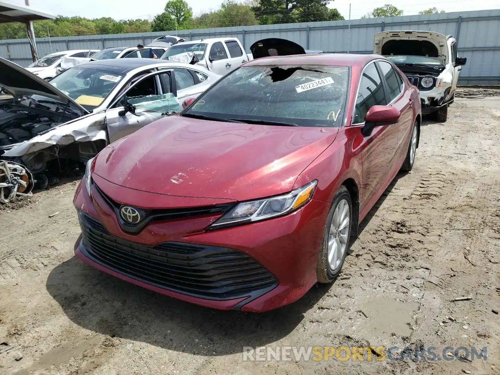 2 Photograph of a damaged car 4T1C11AK2LU364235 TOYOTA CAMRY 2020