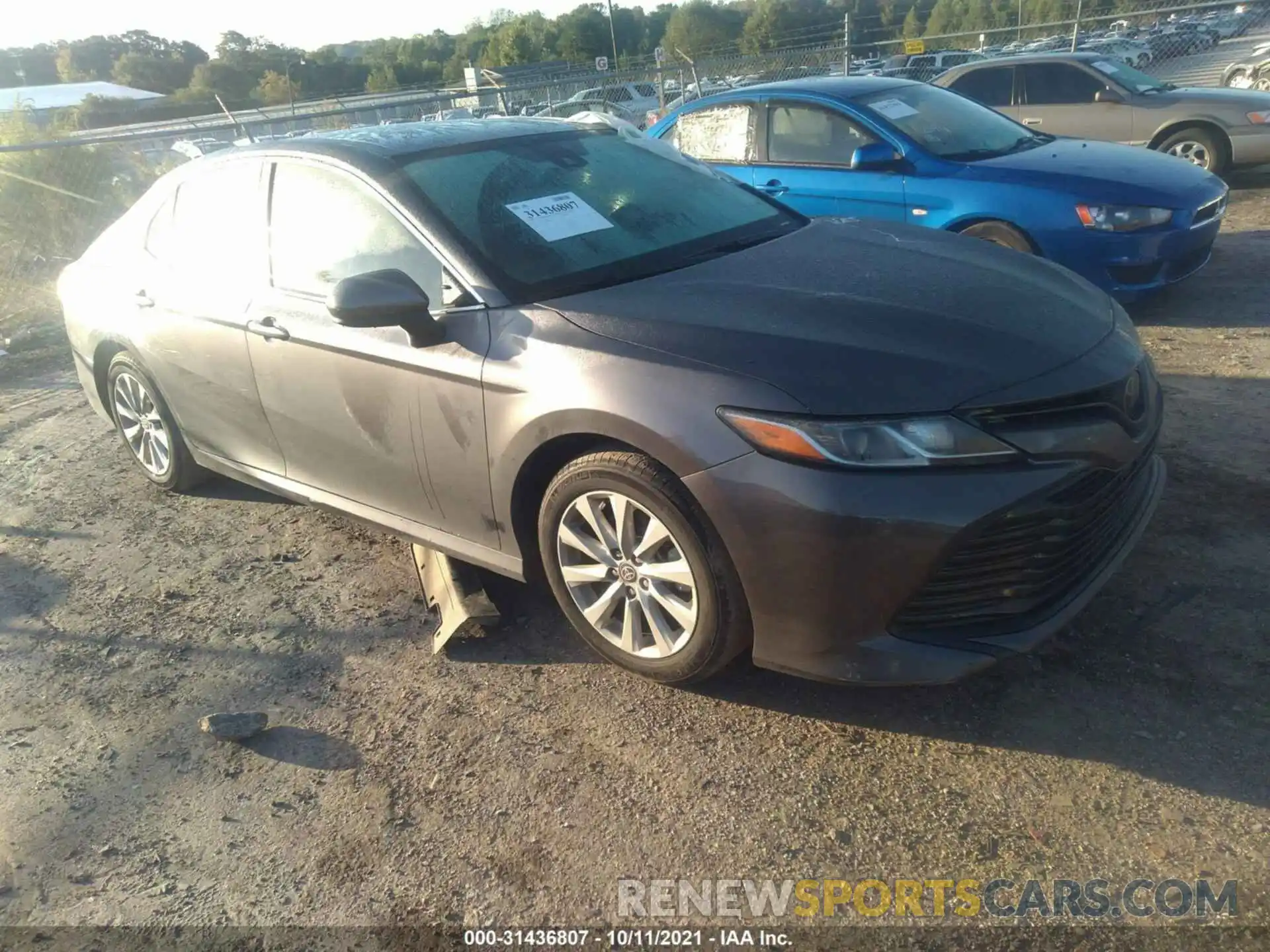 1 Photograph of a damaged car 4T1C11AK2LU367037 TOYOTA CAMRY 2020