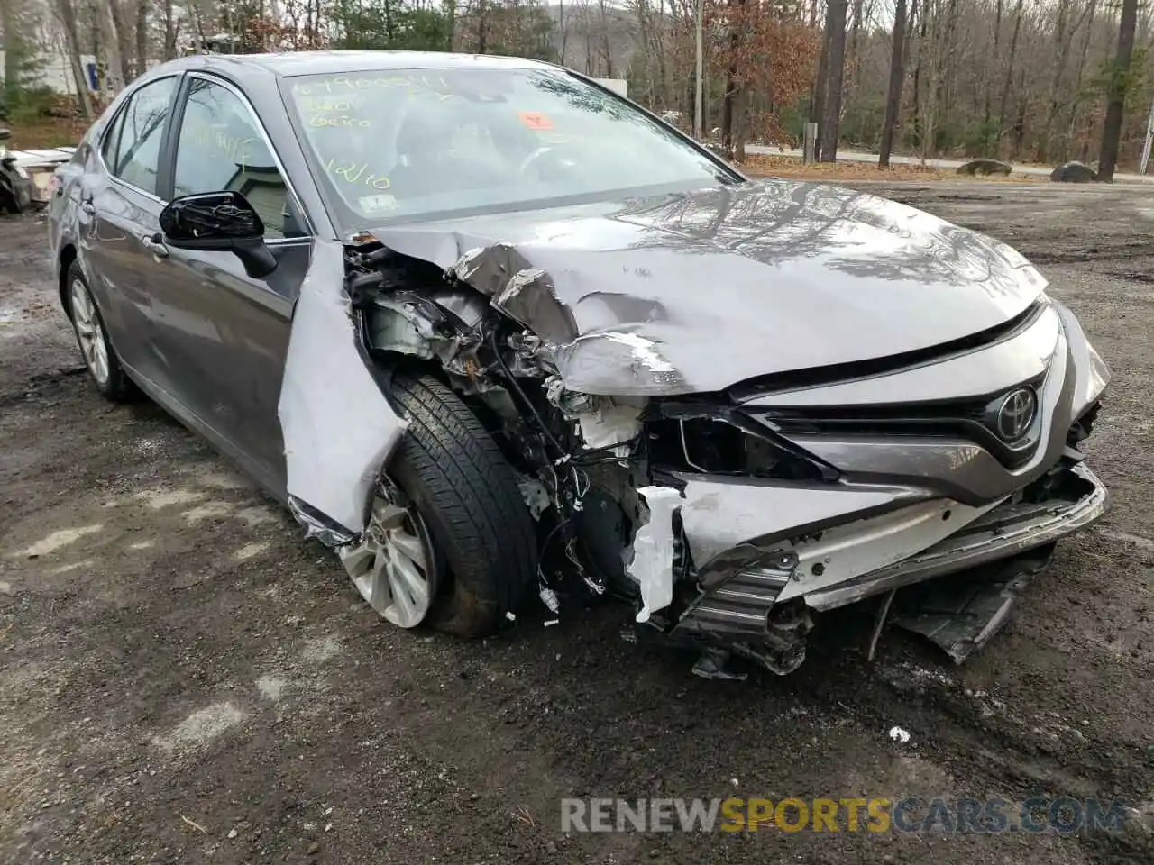 1 Photograph of a damaged car 4T1C11AK2LU368110 TOYOTA CAMRY 2020