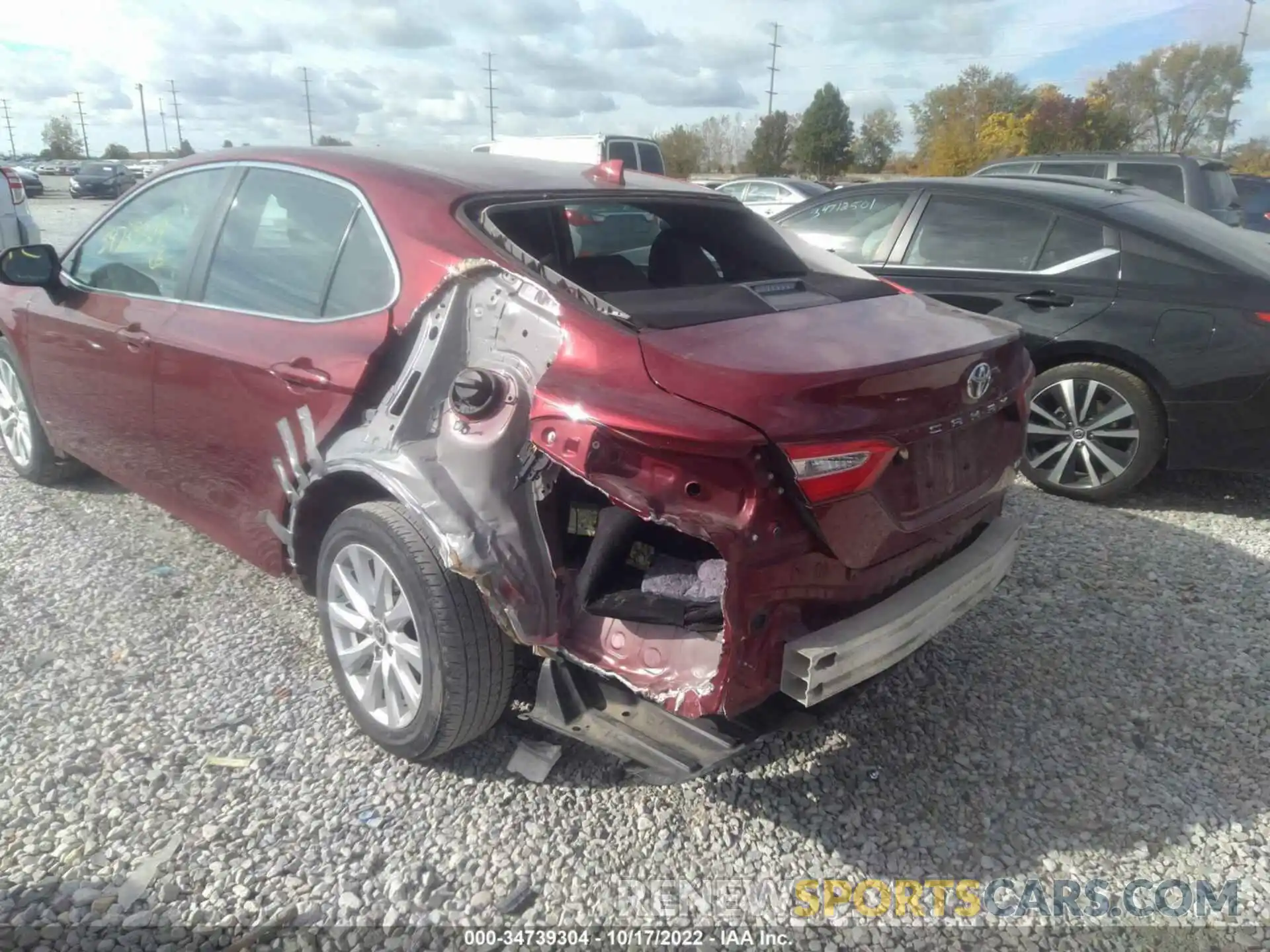 6 Photograph of a damaged car 4T1C11AK2LU380872 TOYOTA CAMRY 2020