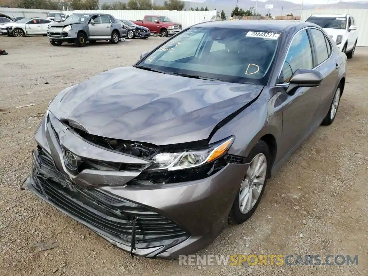 2 Photograph of a damaged car 4T1C11AK2LU386168 TOYOTA CAMRY 2020