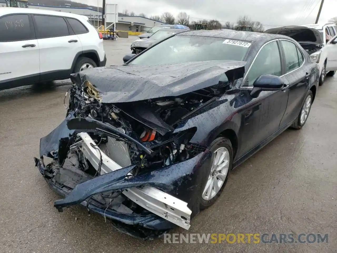 2 Photograph of a damaged car 4T1C11AK2LU500508 TOYOTA CAMRY 2020