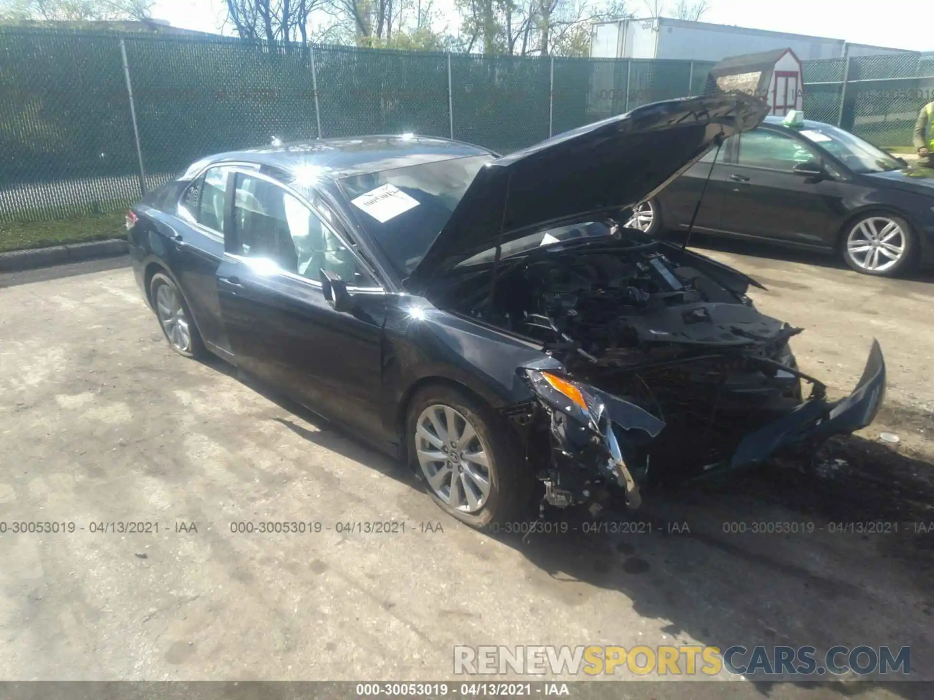 1 Photograph of a damaged car 4T1C11AK2LU858529 TOYOTA CAMRY 2020