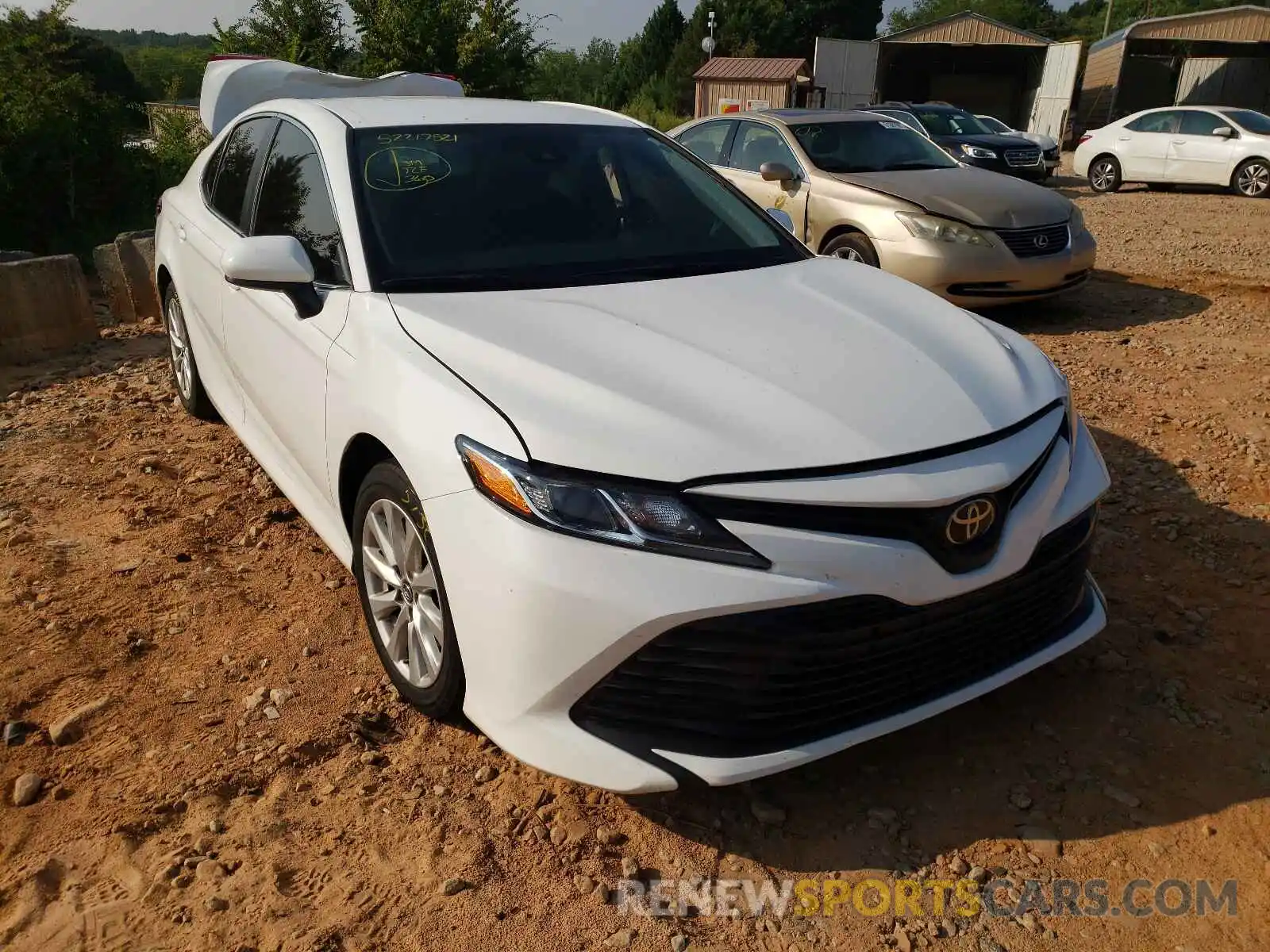 1 Photograph of a damaged car 4T1C11AK2LU868526 TOYOTA CAMRY 2020