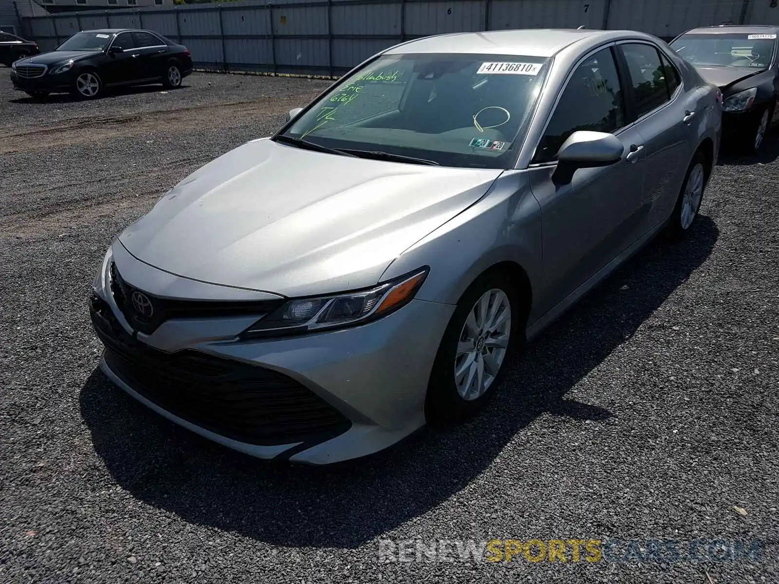 2 Photograph of a damaged car 4T1C11AK2LU873466 TOYOTA CAMRY 2020