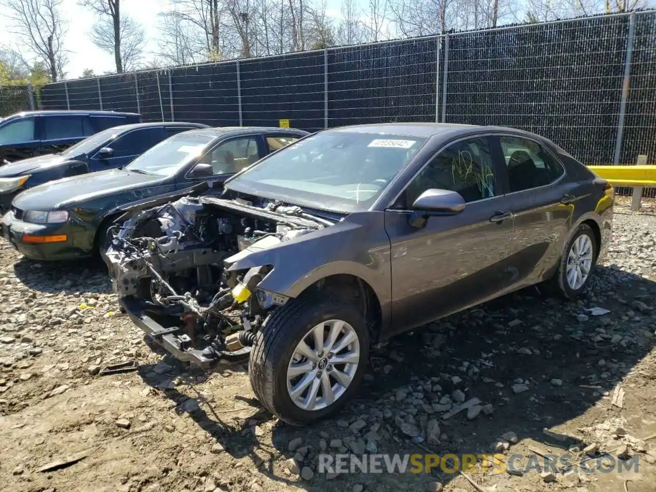 2 Photograph of a damaged car 4T1C11AK2LU873483 TOYOTA CAMRY 2020