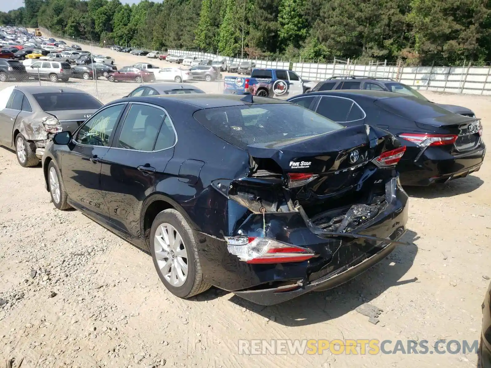 3 Photograph of a damaged car 4T1C11AK2LU881843 TOYOTA CAMRY 2020