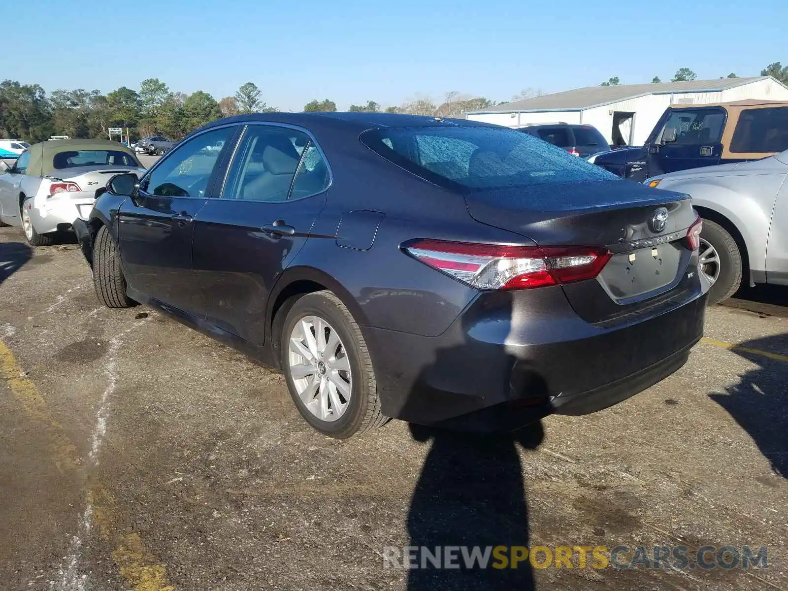 3 Photograph of a damaged car 4T1C11AK2LU893717 TOYOTA CAMRY 2020