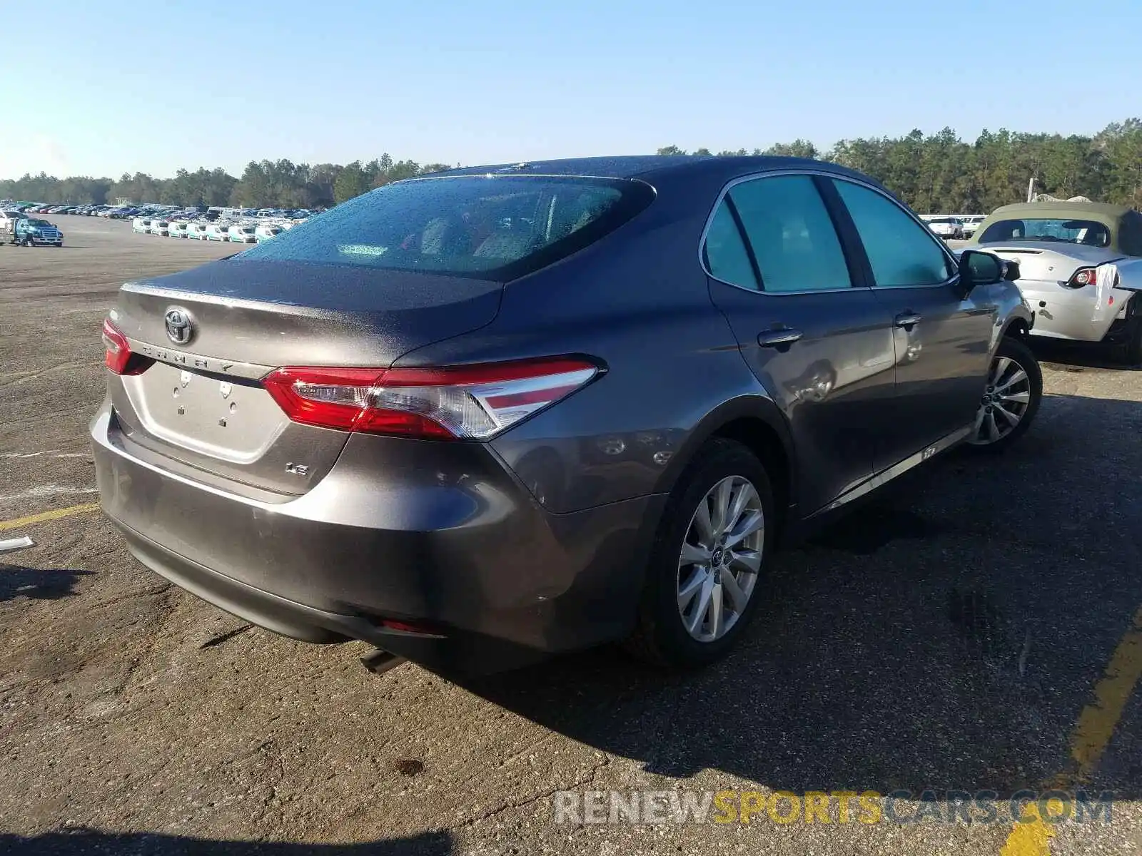 4 Photograph of a damaged car 4T1C11AK2LU893717 TOYOTA CAMRY 2020