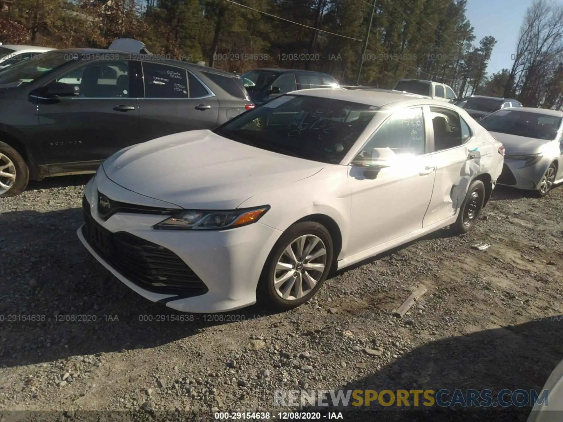 2 Photograph of a damaged car 4T1C11AK2LU895760 TOYOTA CAMRY 2020