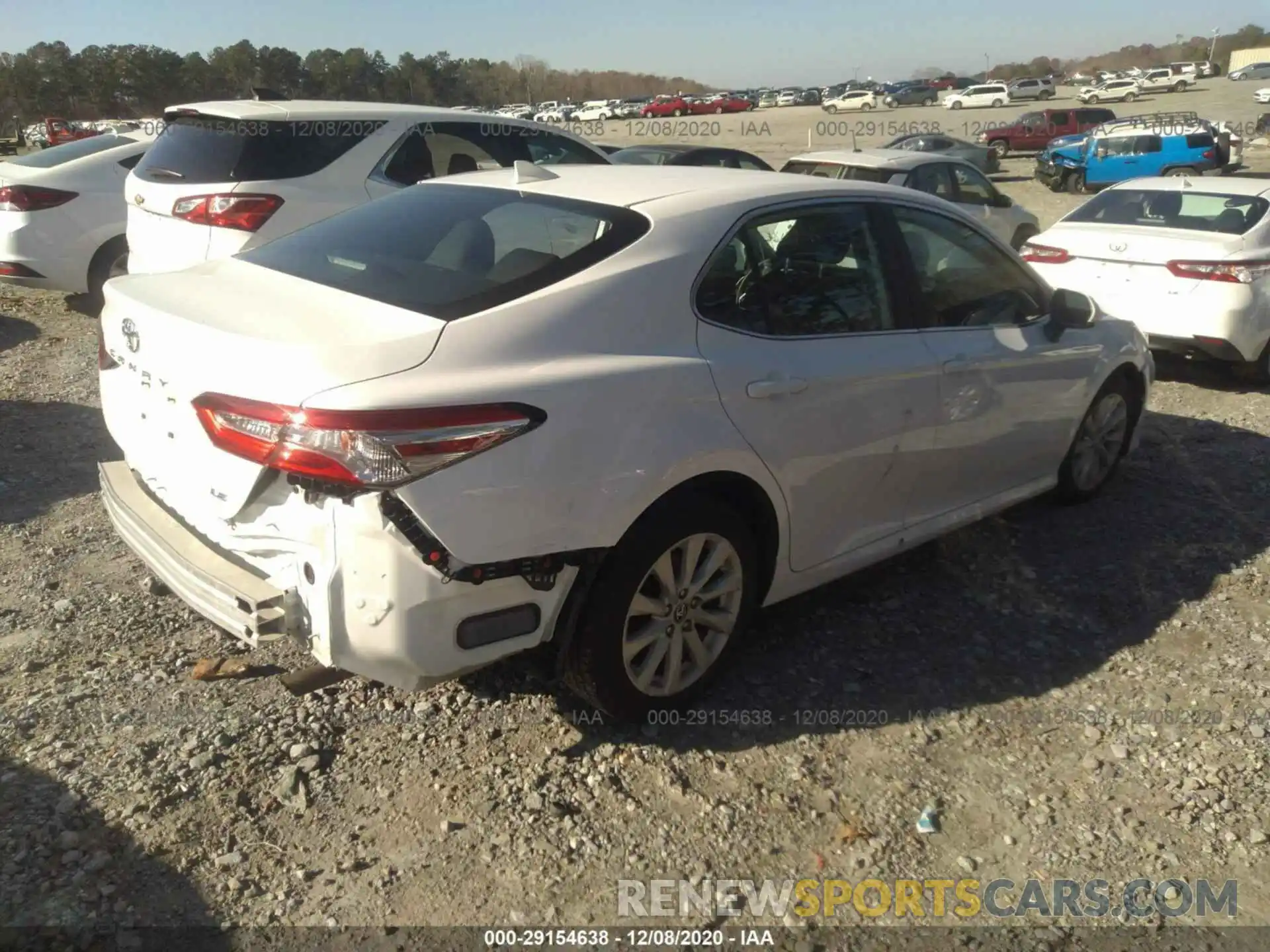 4 Photograph of a damaged car 4T1C11AK2LU895760 TOYOTA CAMRY 2020