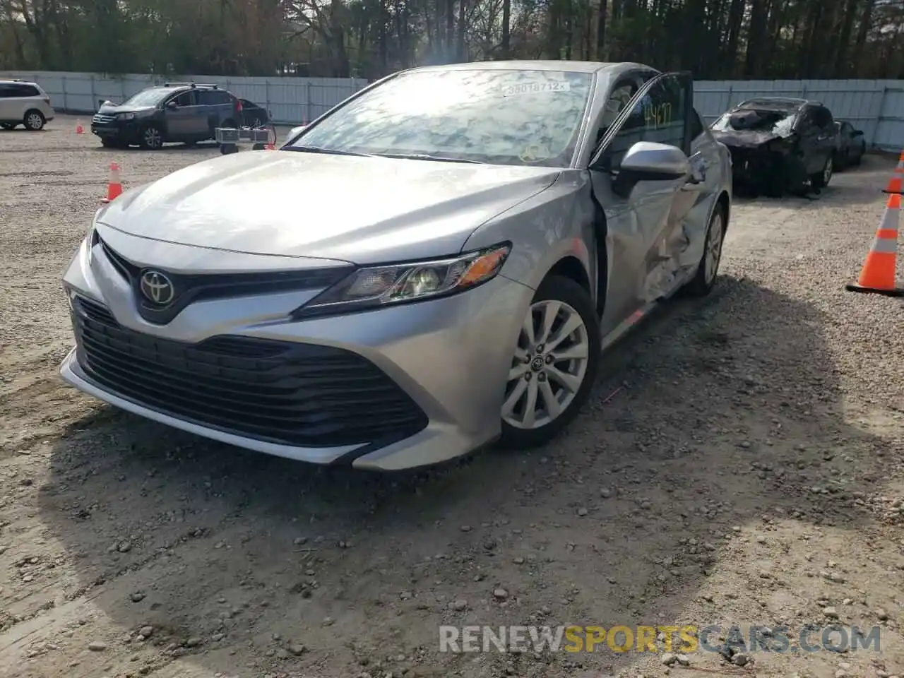 2 Photograph of a damaged car 4T1C11AK2LU896150 TOYOTA CAMRY 2020