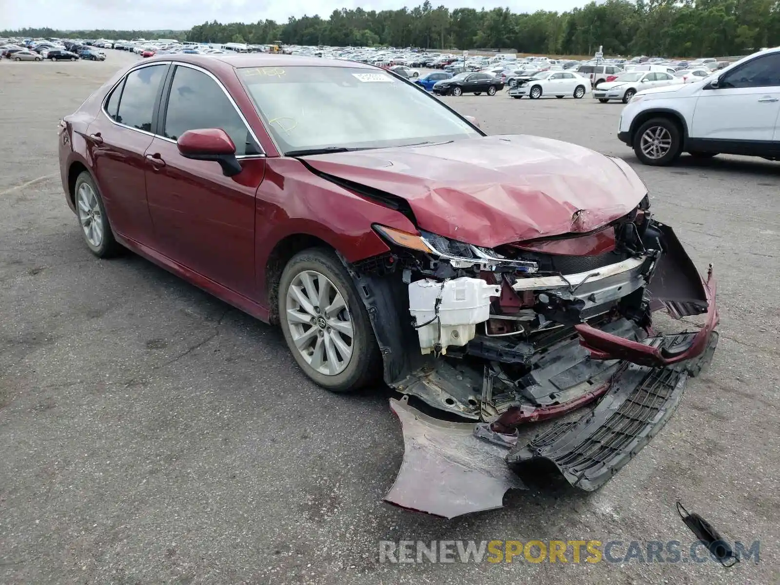 1 Photograph of a damaged car 4T1C11AK2LU896763 TOYOTA CAMRY 2020