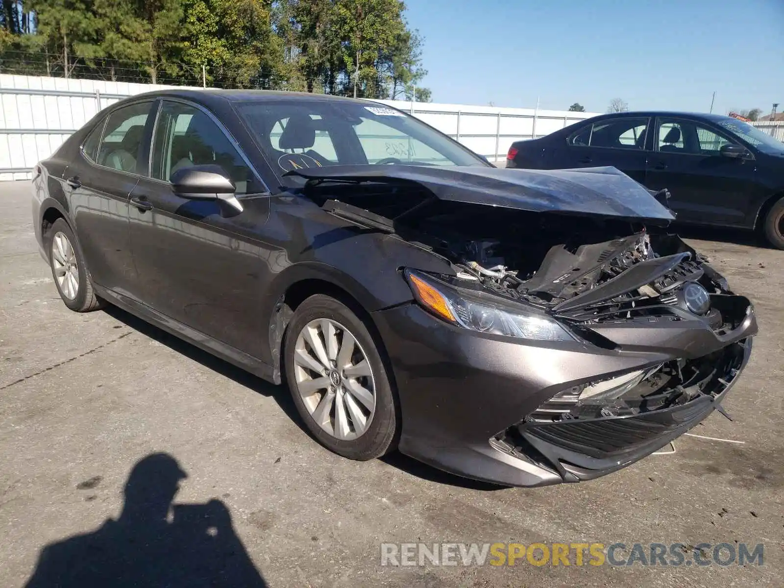 1 Photograph of a damaged car 4T1C11AK2LU898416 TOYOTA CAMRY 2020