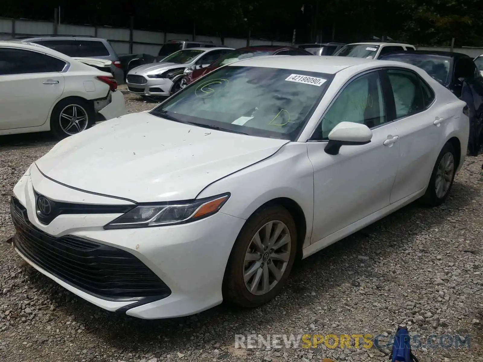 2 Photograph of a damaged car 4T1C11AK2LU904585 TOYOTA CAMRY 2020