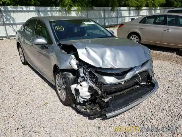 1 Photograph of a damaged car 4T1C11AK2LU907034 TOYOTA CAMRY 2020