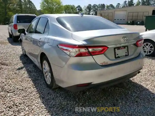 3 Photograph of a damaged car 4T1C11AK2LU907034 TOYOTA CAMRY 2020