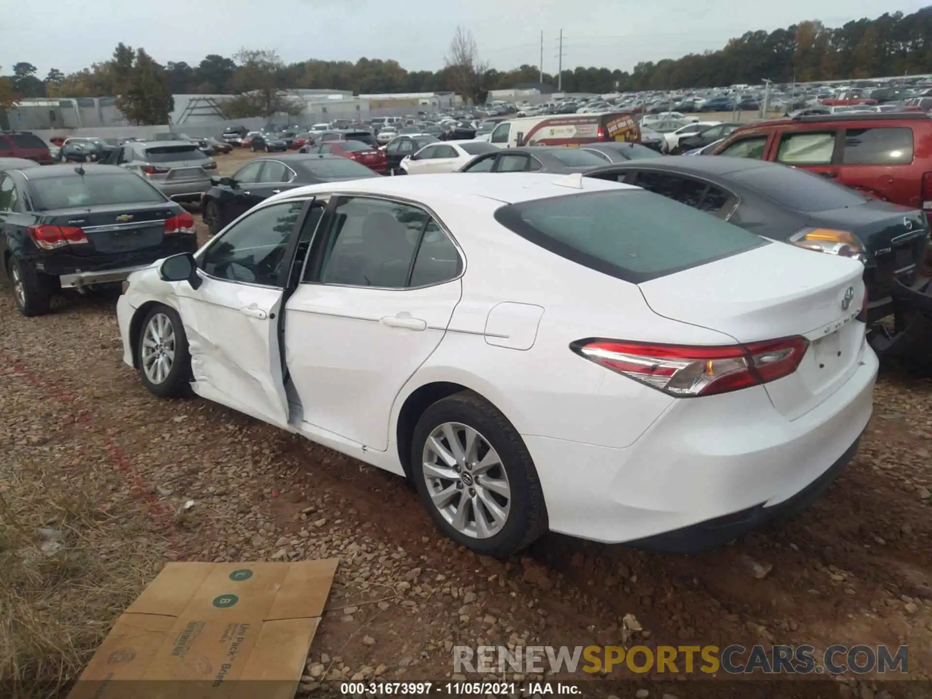 3 Photograph of a damaged car 4T1C11AK2LU910869 TOYOTA CAMRY 2020