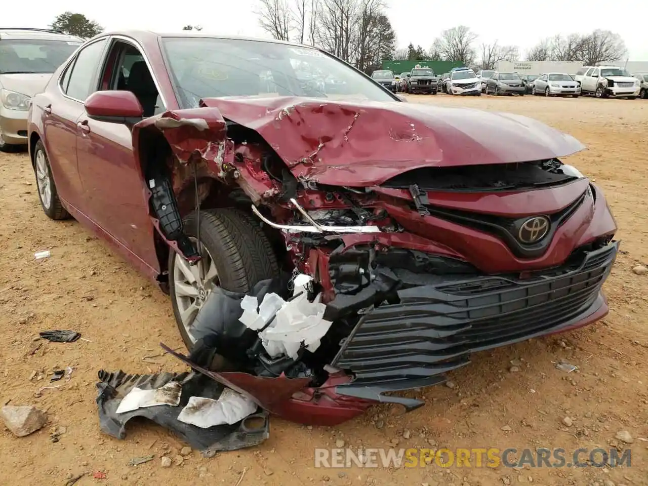 9 Photograph of a damaged car 4T1C11AK2LU912539 TOYOTA CAMRY 2020