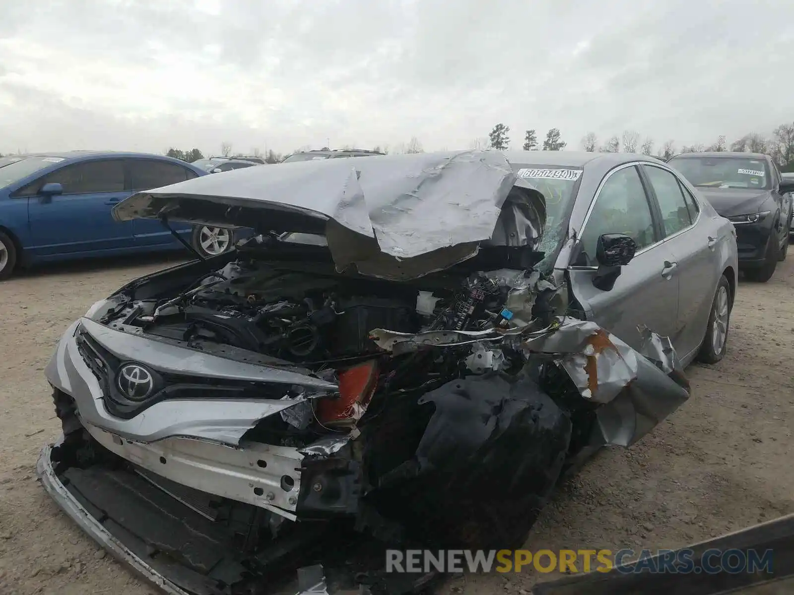 2 Фотография поврежденного автомобиля 4T1C11AK2LU915554 TOYOTA CAMRY 2020