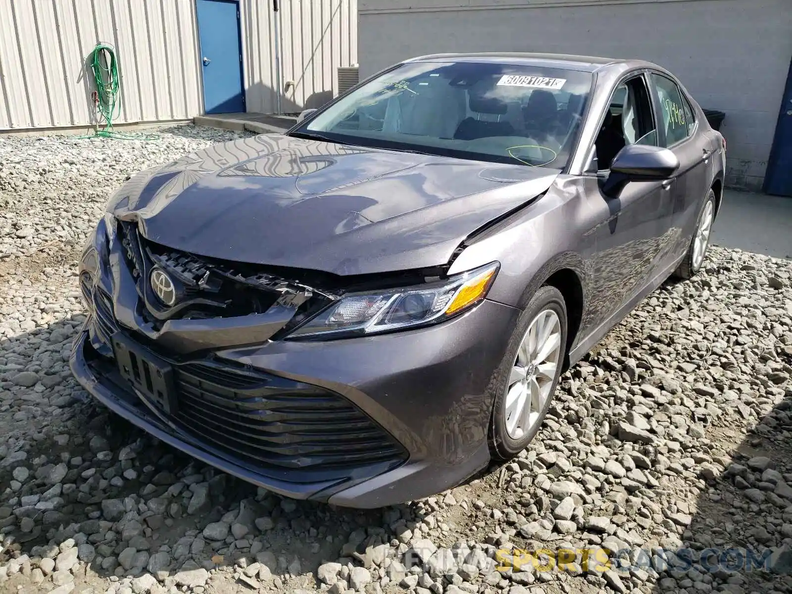 2 Photograph of a damaged car 4T1C11AK2LU927784 TOYOTA CAMRY 2020