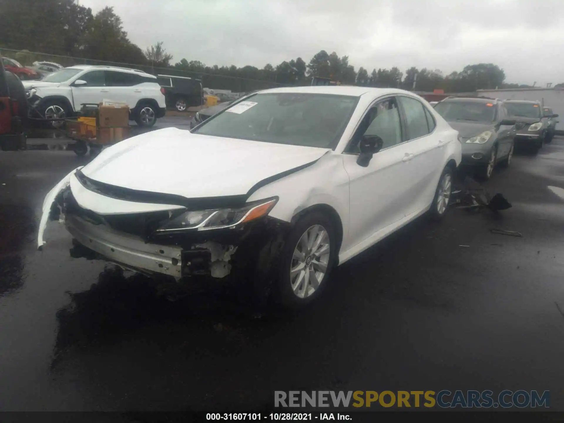 2 Photograph of a damaged car 4T1C11AK2LU928739 TOYOTA CAMRY 2020