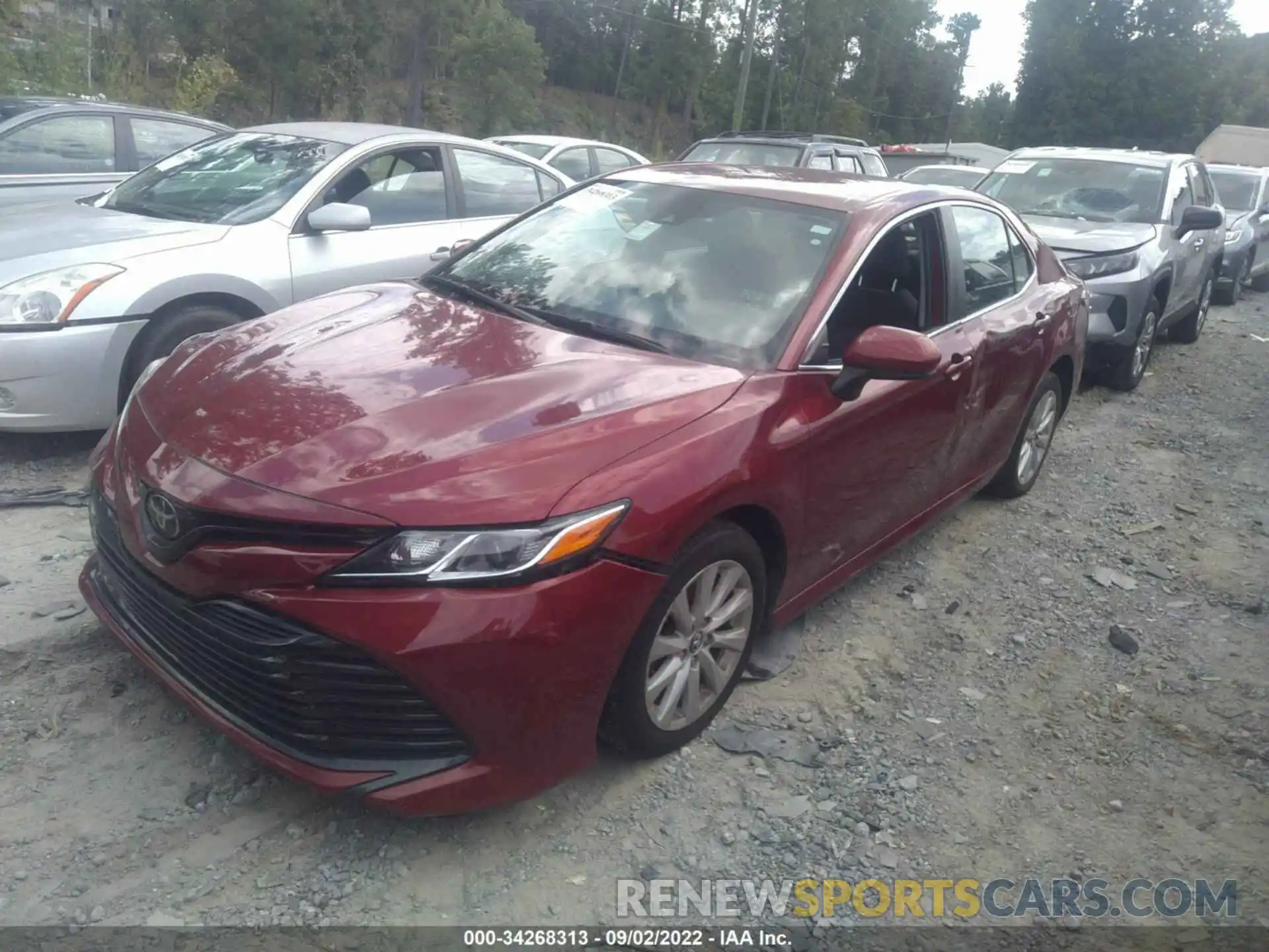 2 Photograph of a damaged car 4T1C11AK2LU930751 TOYOTA CAMRY 2020