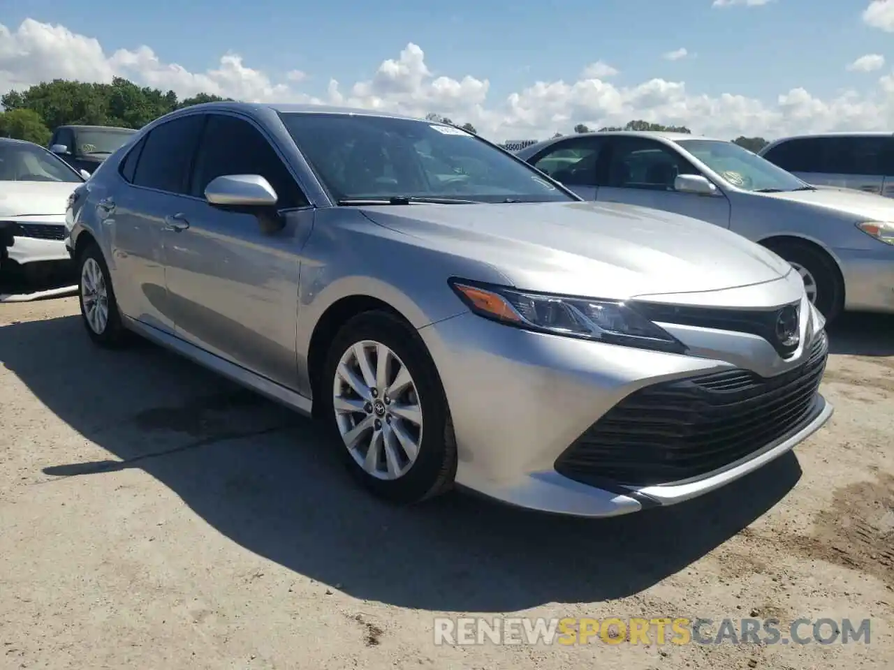 1 Photograph of a damaged car 4T1C11AK2LU937148 TOYOTA CAMRY 2020