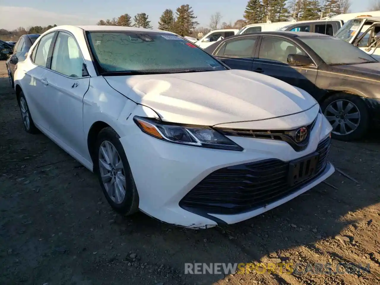 1 Photograph of a damaged car 4T1C11AK2LU942849 TOYOTA CAMRY 2020