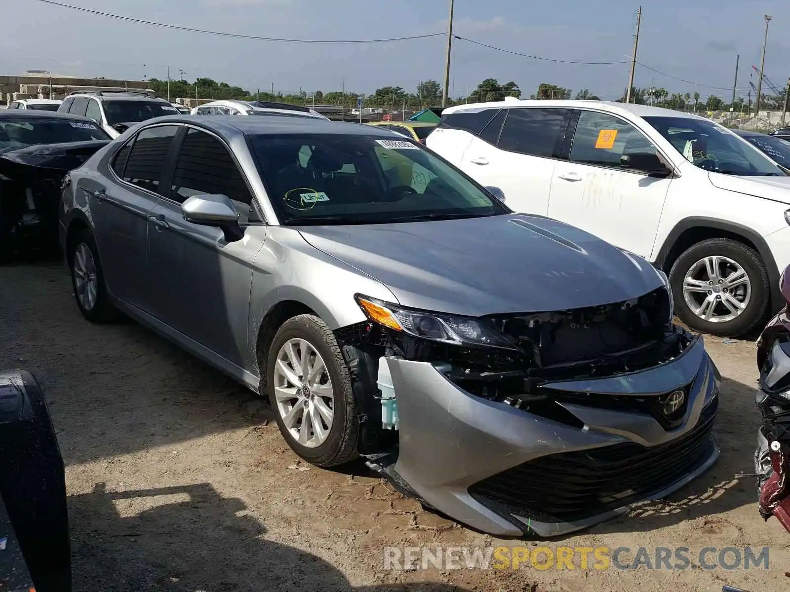 1 Photograph of a damaged car 4T1C11AK2LU950157 TOYOTA CAMRY 2020