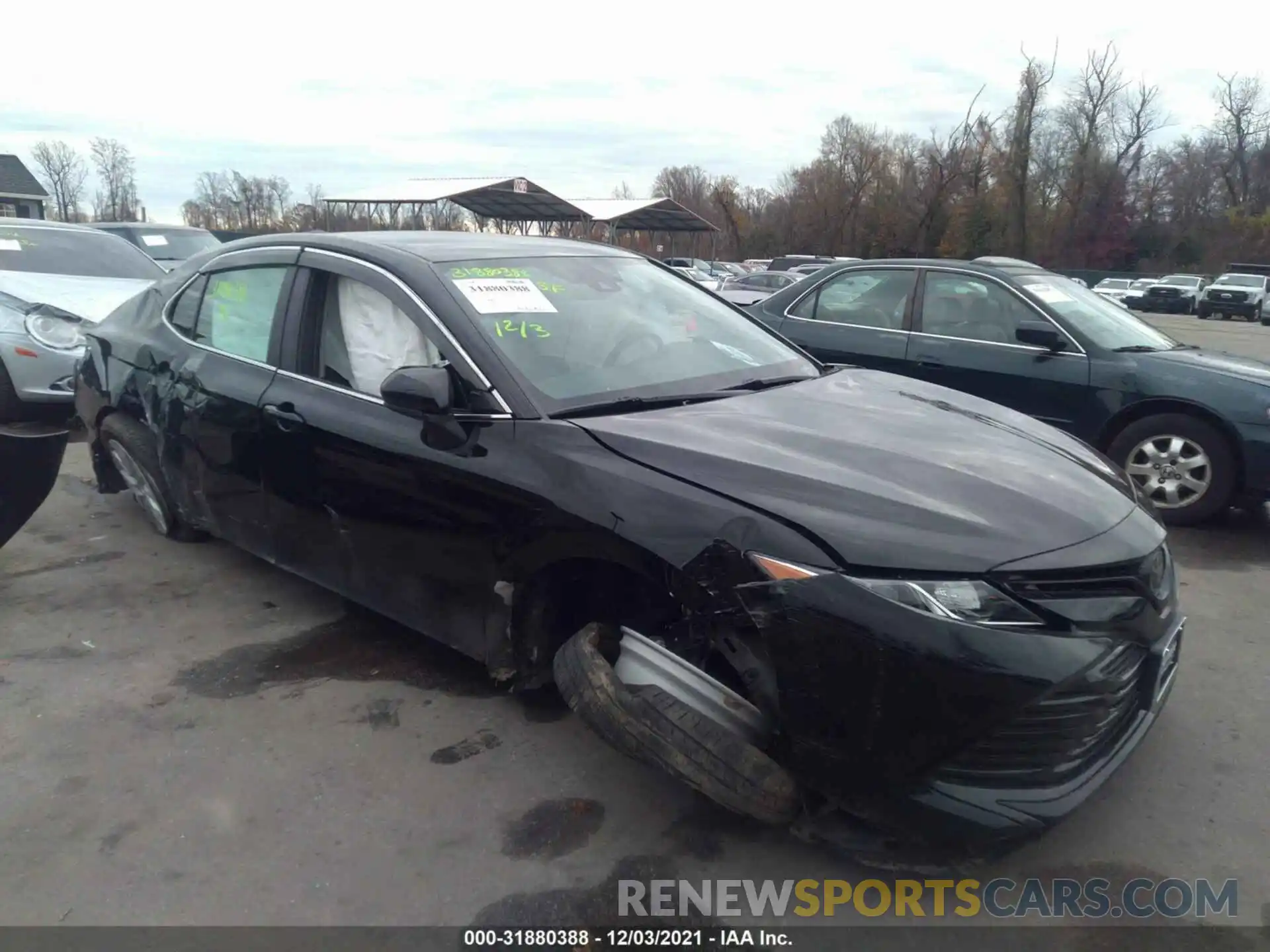 1 Photograph of a damaged car 4T1C11AK2LU953740 TOYOTA CAMRY 2020